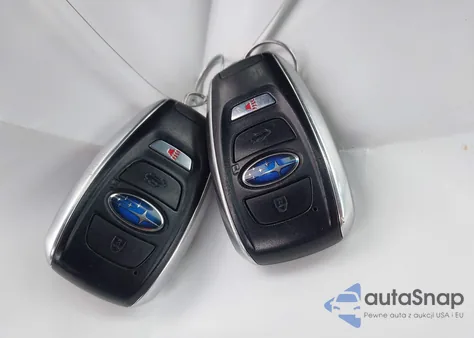 2018 Subaru Outback 2.5I Limited из США, поврежденный, VIN 4S4BSANC6J3292986